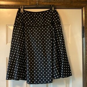 Large JKLA California Black and White Dot Stretch A-Line Skirt with Back Zipper